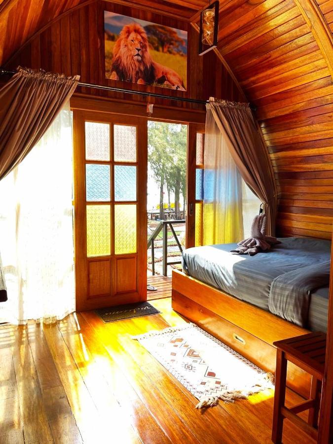 Mumsa Beach Resort & Restaurant Ban Huai Yang Екстер'єр фото