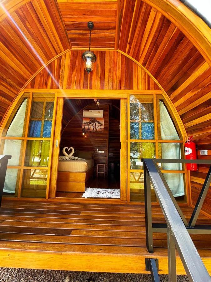 Mumsa Beach Resort & Restaurant Ban Huai Yang Екстер'єр фото