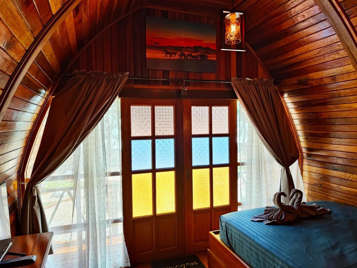 Mumsa Beach Resort & Restaurant Ban Huai Yang Екстер'єр фото