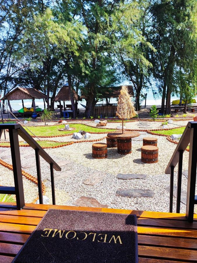 Mumsa Beach Resort & Restaurant Ban Huai Yang Екстер'єр фото