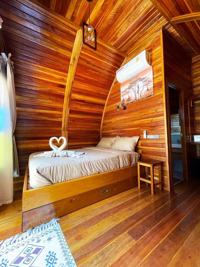 Mumsa Beach Resort & Restaurant Ban Huai Yang Екстер'єр фото