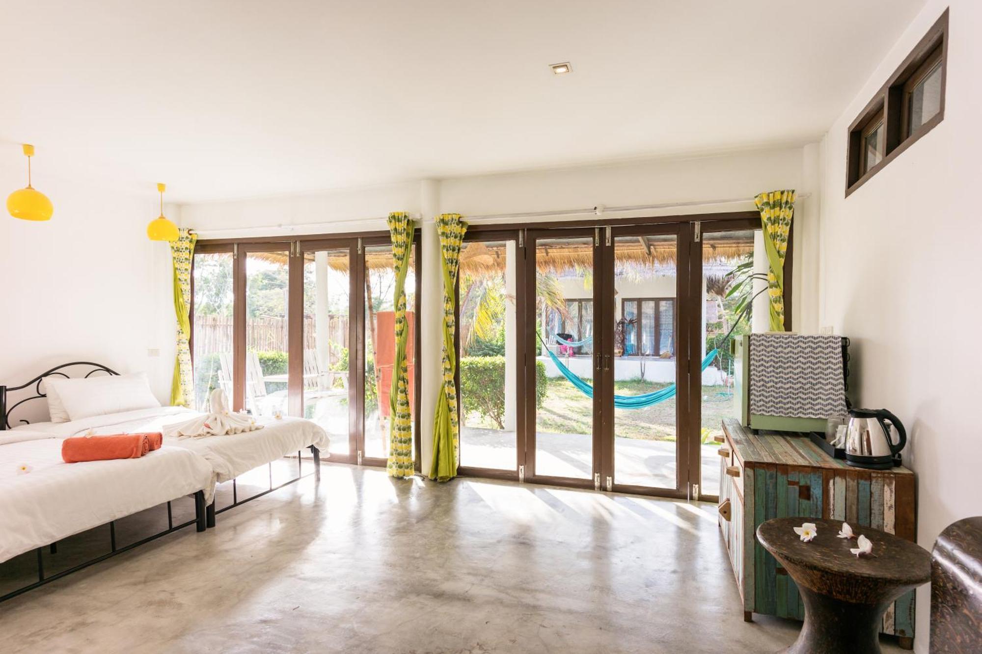 Mumsa Beach Resort & Restaurant Ban Huai Yang Екстер'єр фото