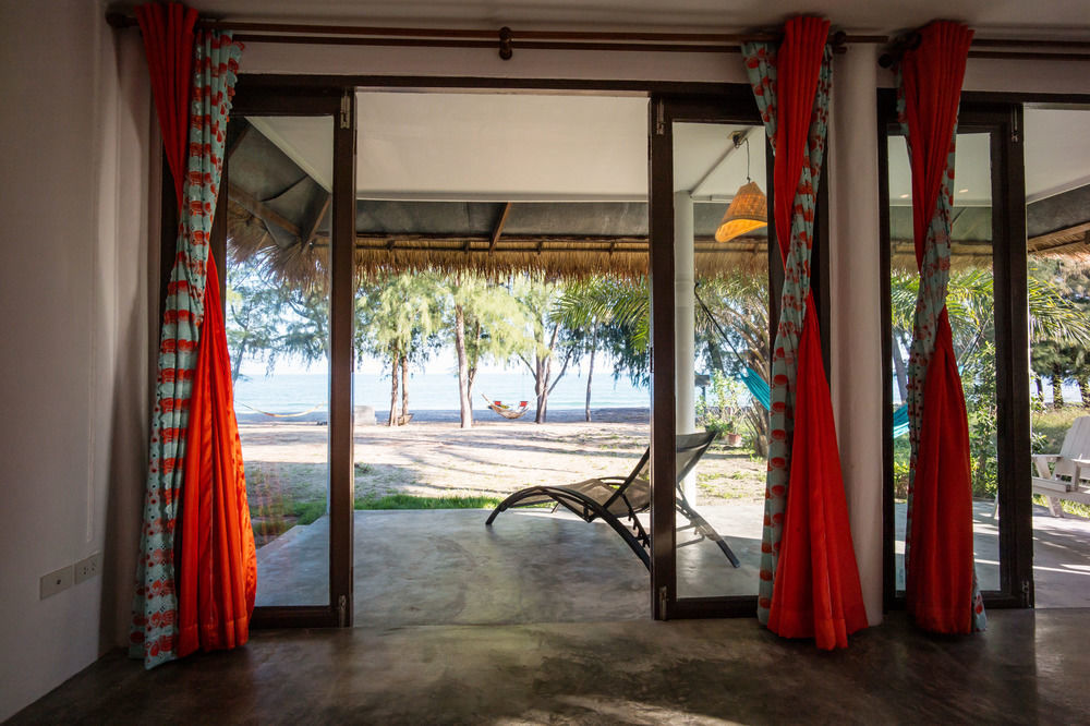 Mumsa Beach Resort & Restaurant Ban Huai Yang Екстер'єр фото